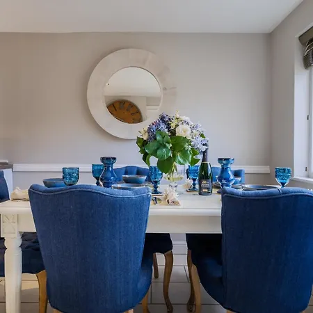 Dom wakacyjny Gate House